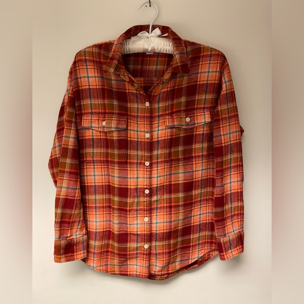 Old Navy “The Boyfriend Shirt” Plaid Button-Up Flannel Shirt - Red and Orange